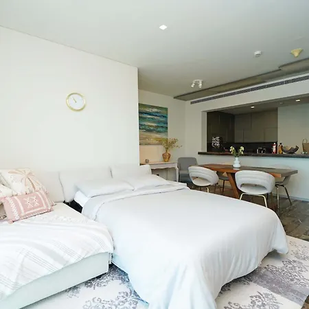 Luxurious Apartment With Panoramic Views At Dubai Marina Exterior photo
