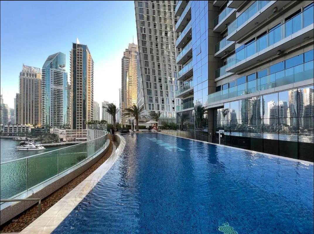 Luxurious With Panoramic Views At Marina Dubai
