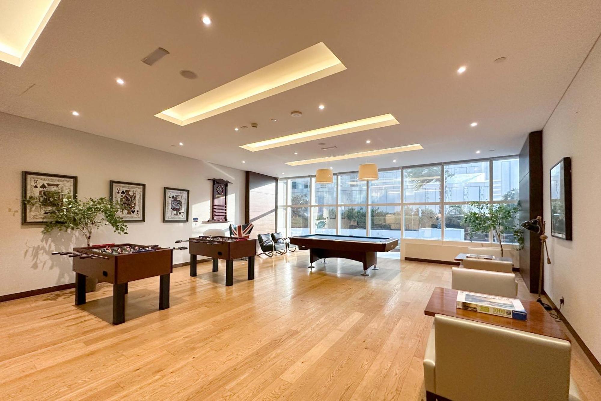 Apartment Luxurious With Panoramic Views At Marina *