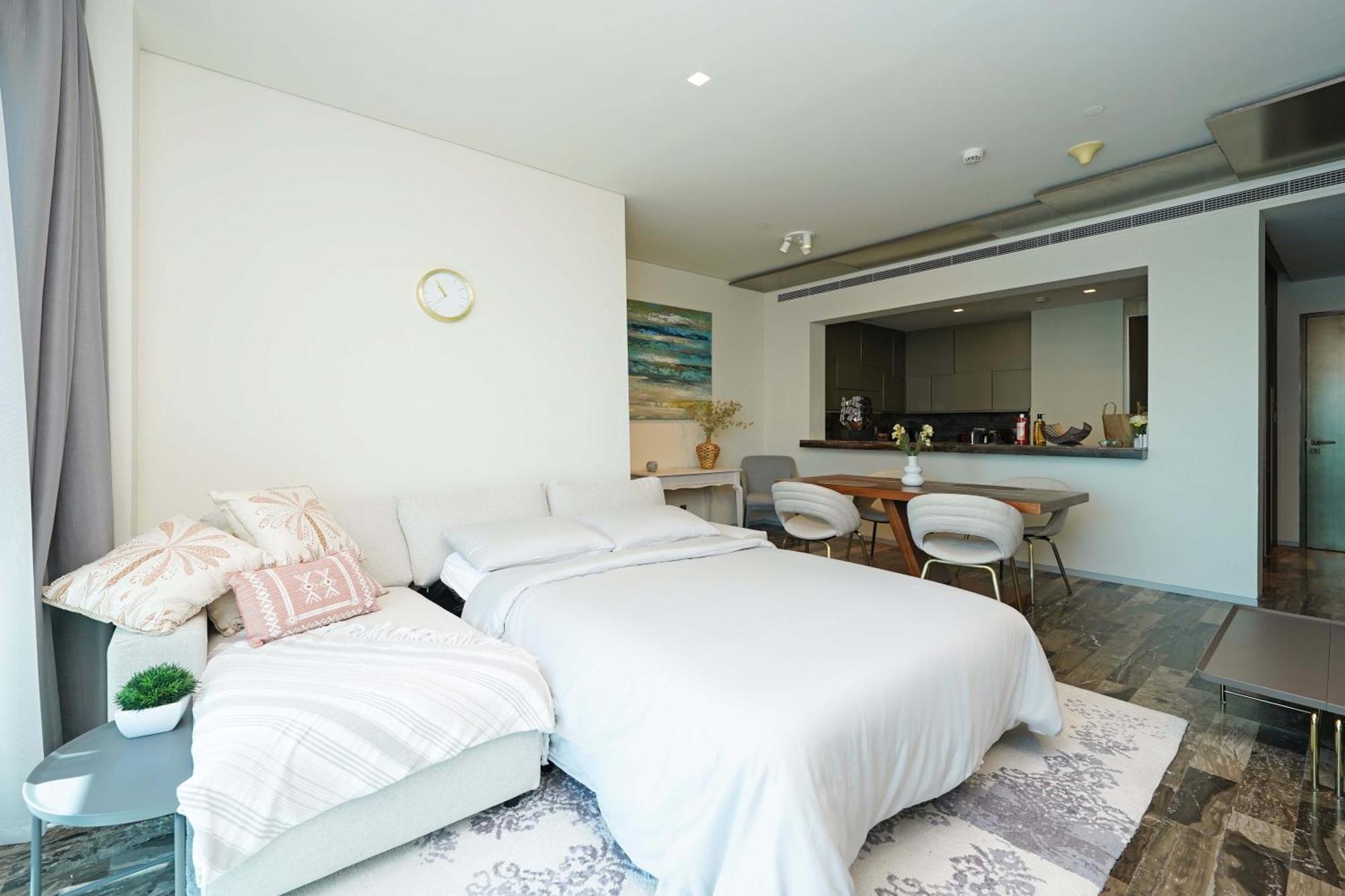 Apartment Luxurious With Panoramic Views At Marina *